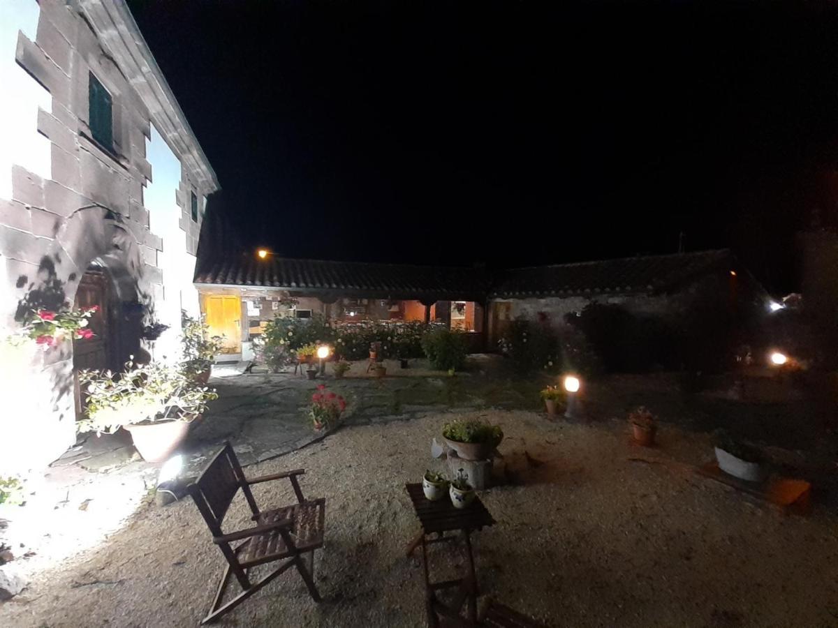 Hotel La Casona De Barrio, Alto Campoo Barrio  Eksteriør billede